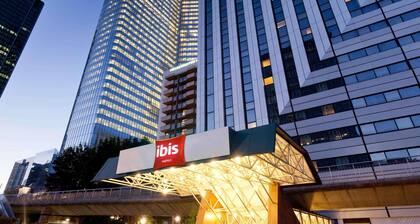 ibis Paris La Défense Esplanade