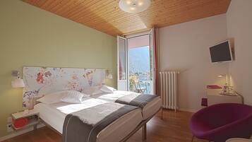 Boutique Double - River View | Sengetøy av topp kvalitet, minibar, safe på rommet og skrivebord