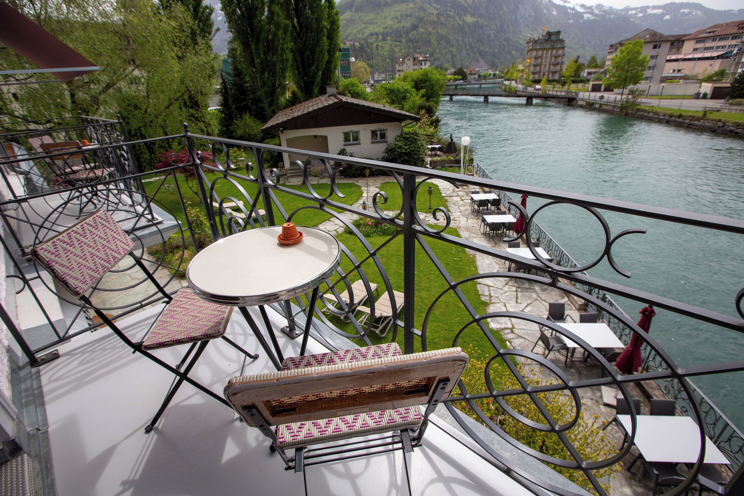 Boutique Double Bathtub - River View | Premium bedding, minibar, in-room safe, desk