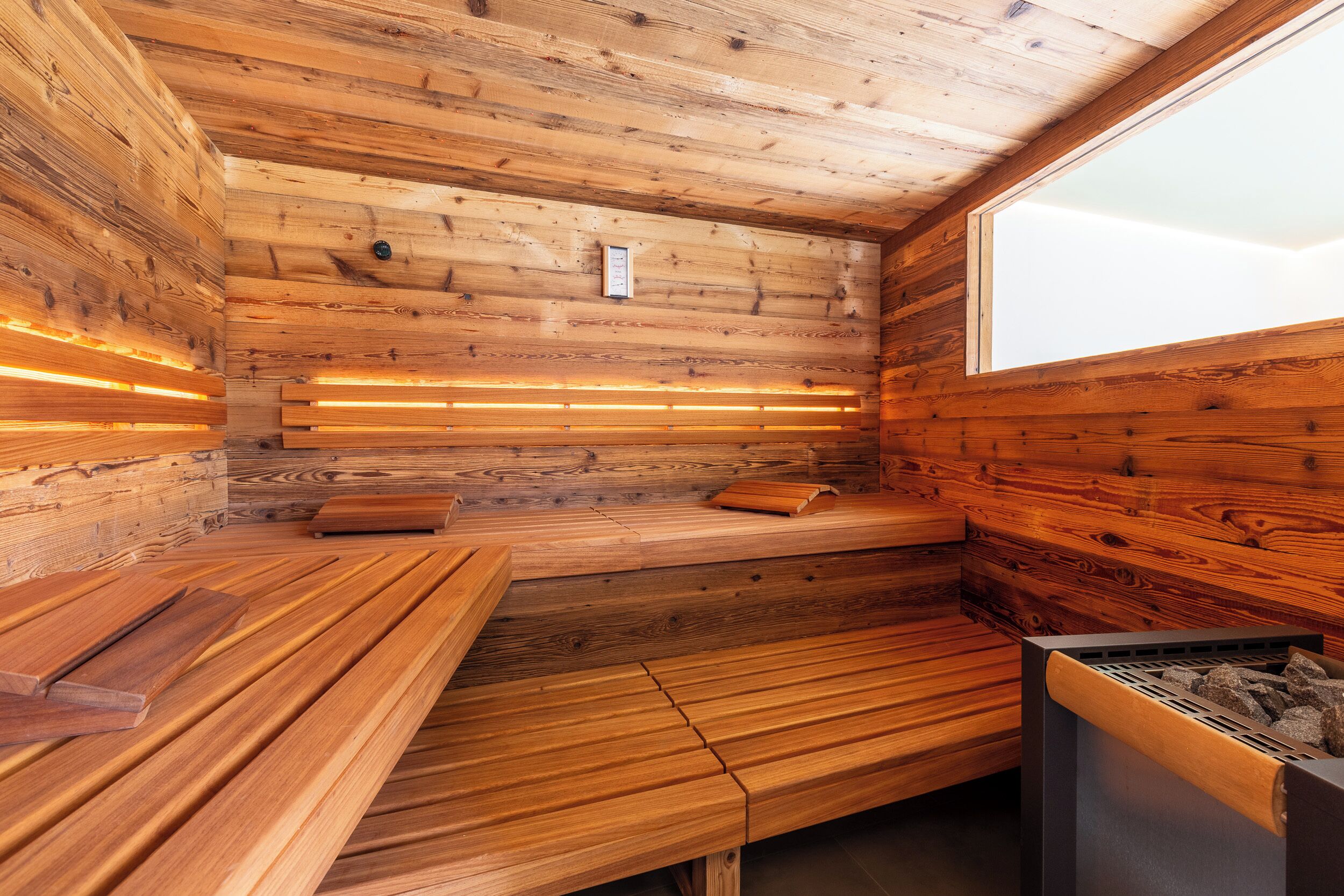 sauna, steam room