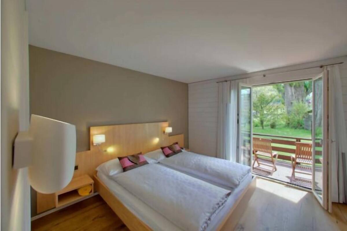 Ropa de cama de alta calidad y minibar