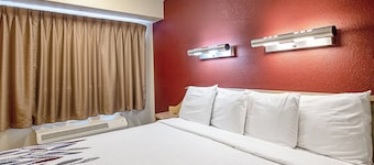 Red Roof Inn Fairmont
