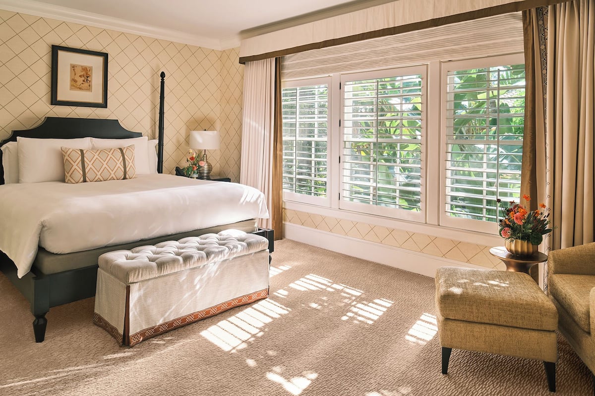 bungalow, 1 bedroom, patio (bungalow 8) | 1 bedroom, premium bedding, minibar, in-room safe