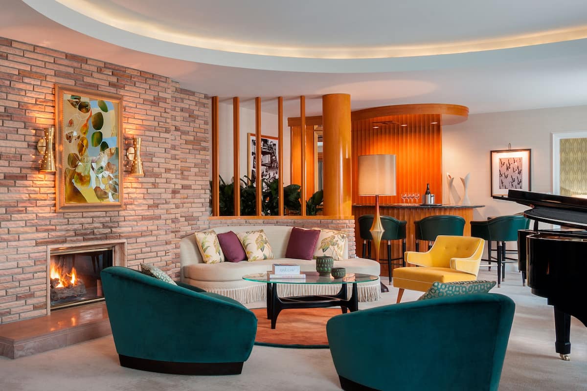 Suite, 1 King-Bett, Terrasse (Paul R. Williams - 1950s Inspired)