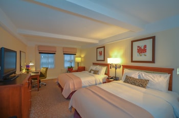 Deluxe Room, 2 Queen Beds, Kitchenette | Premium bedding, down comforters, pillowtop beds, in-room safe at San Carlos Hotel