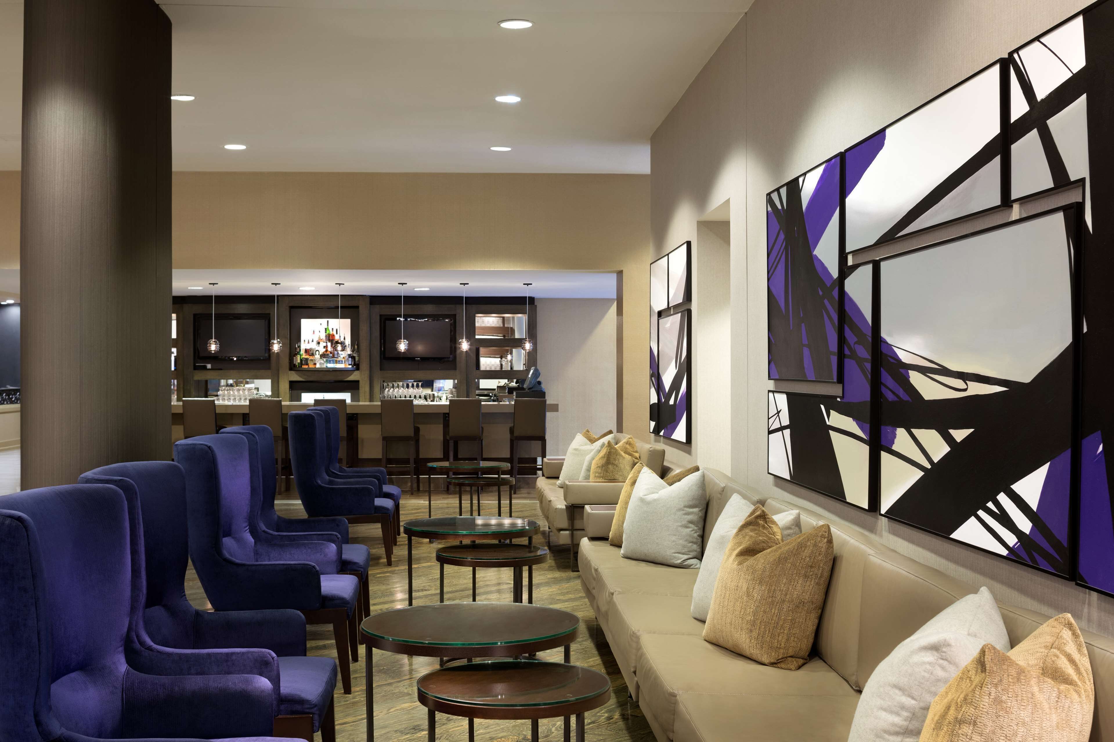 Foto - DoubleTree by Hilton Dallas - Campbell Centre