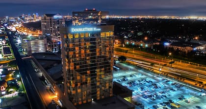DoubleTree by Hilton Dallas - Campbell Centre