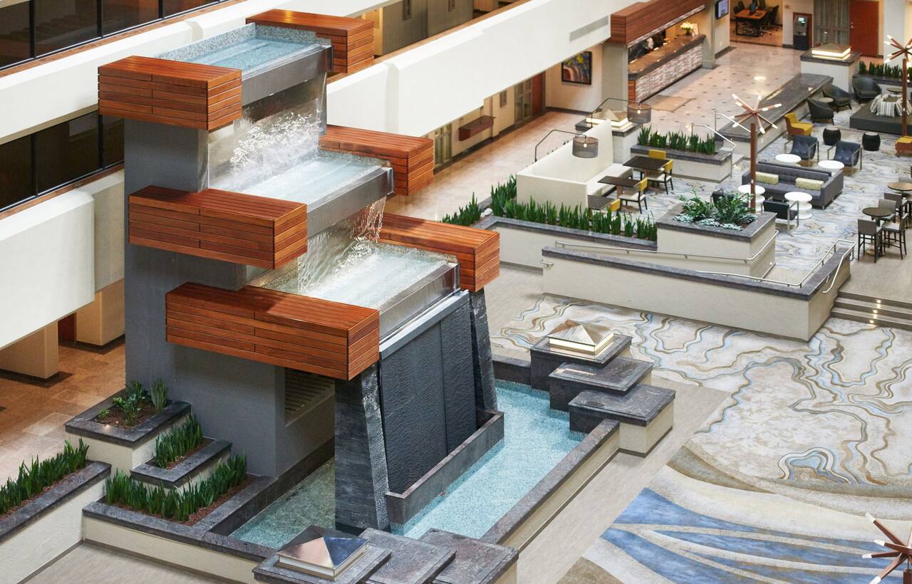 DoubleTree by Hilton Fresno Convention Center