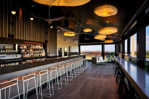 Bar (en el alojamiento)