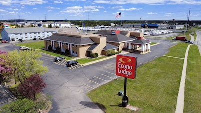 Econo Lodge Wausau - Rothschild