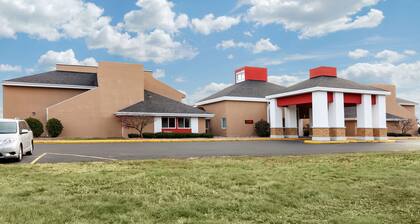 Econo Lodge Wausau - Rothschild