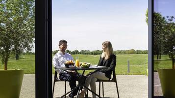 Literie de qualité supérieure, minibar, coffres-forts dans les chambres