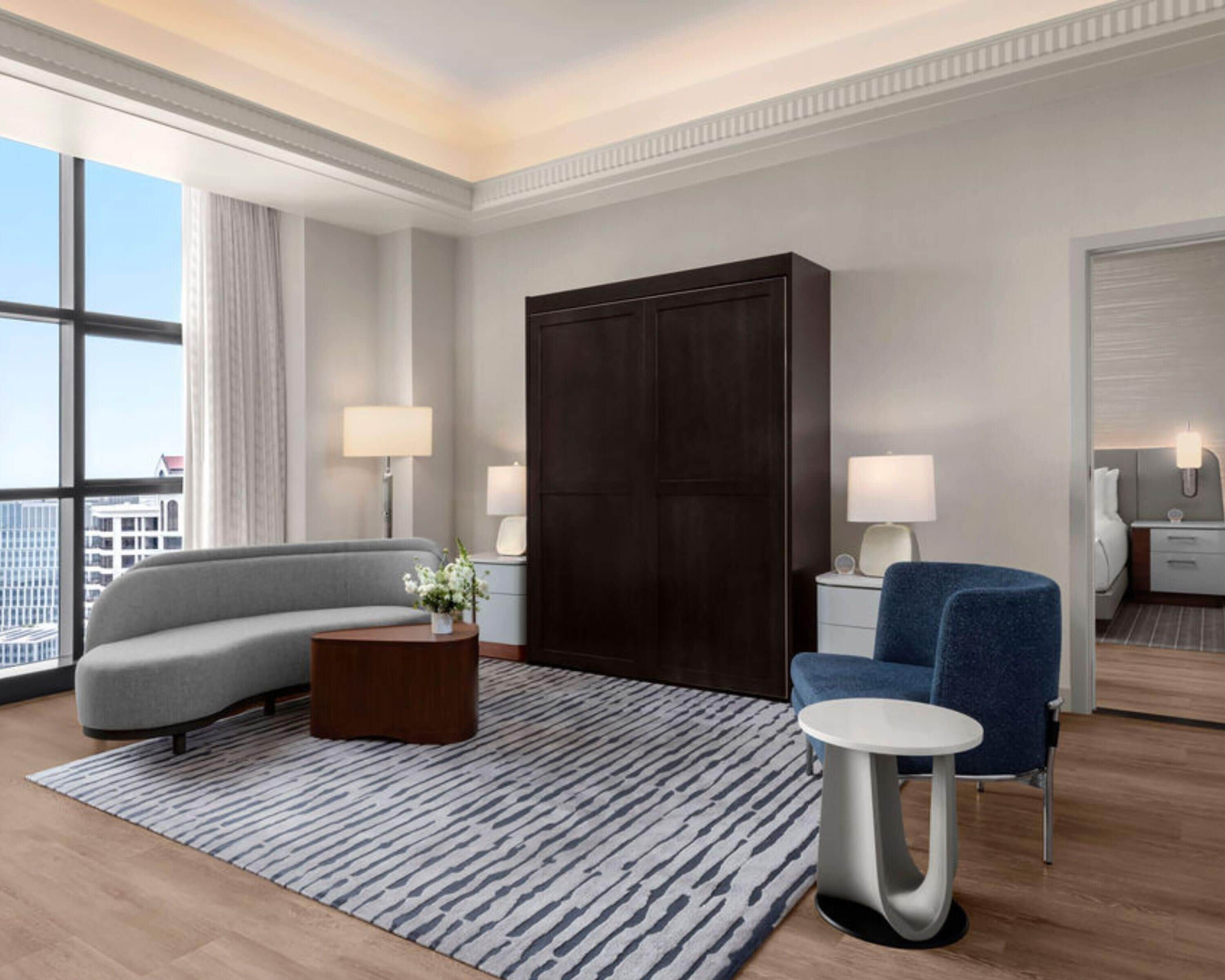 Hypo-allergenic bedding, in-room safe, desk, iron/ironing board
