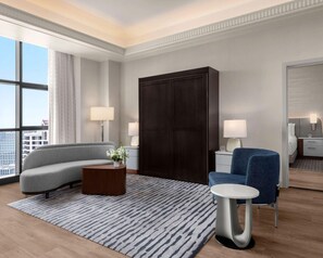 Grand, Grand Suite