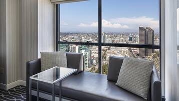 Hypo-allergenic bedding, in-room safe, desk, iron/ironing board