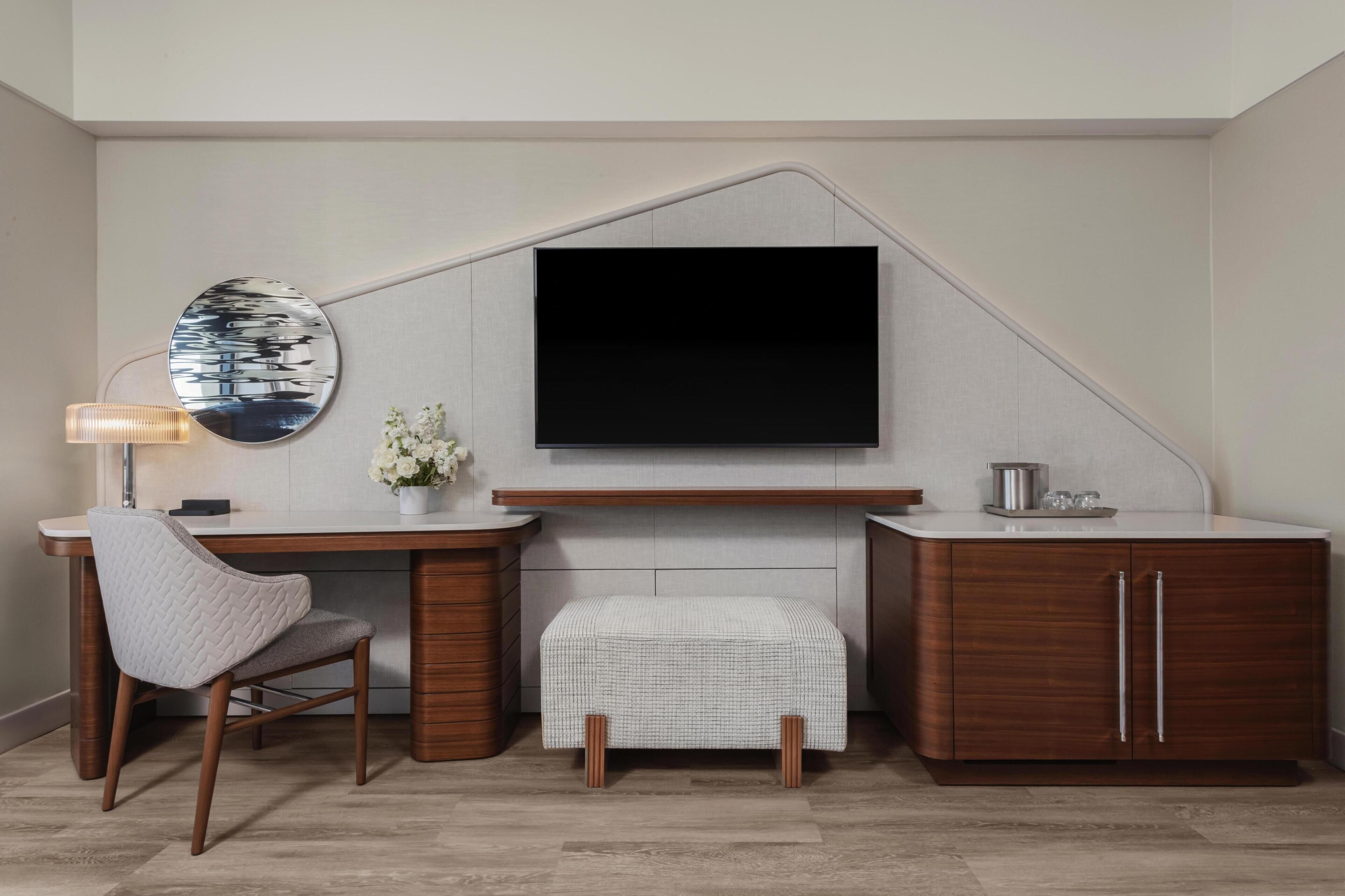 Hypo-allergenic bedding, in-room safe, desk, iron/ironing board