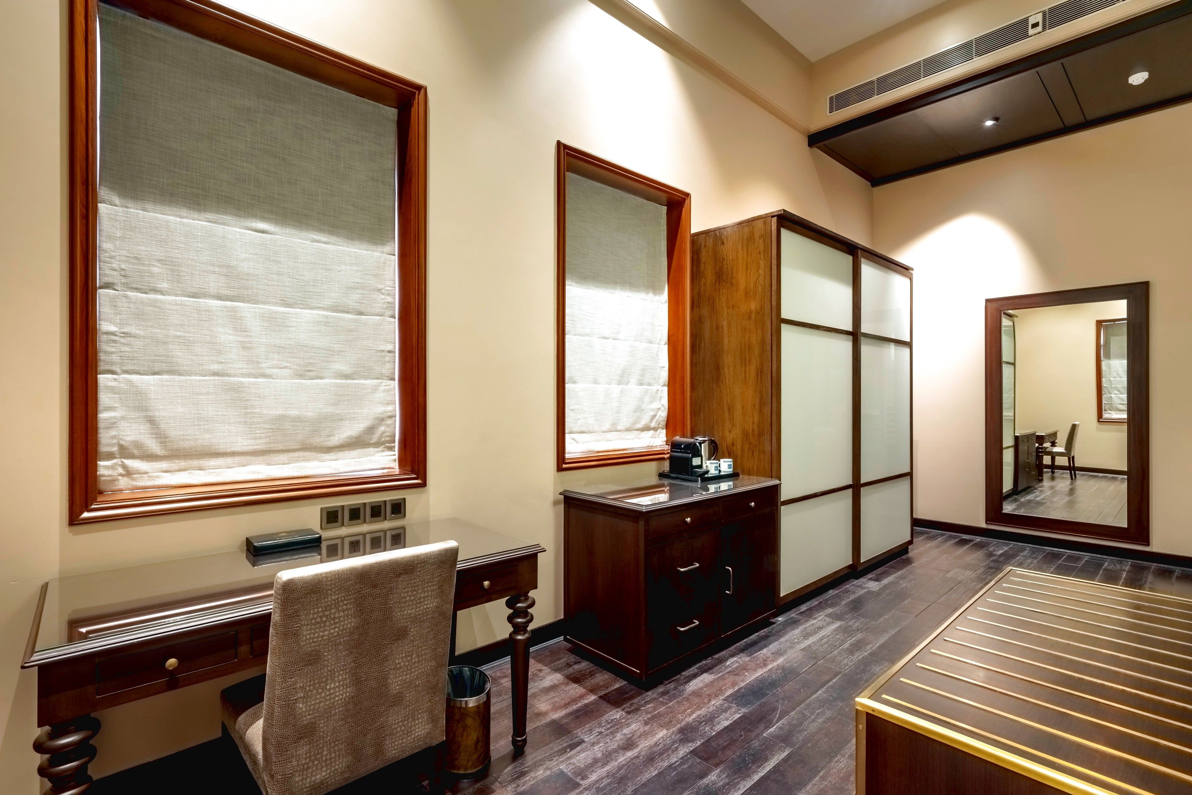 premier club room with executive lounge access, garden view | 1 bedroom, premium bedding, minibar, in-room safe