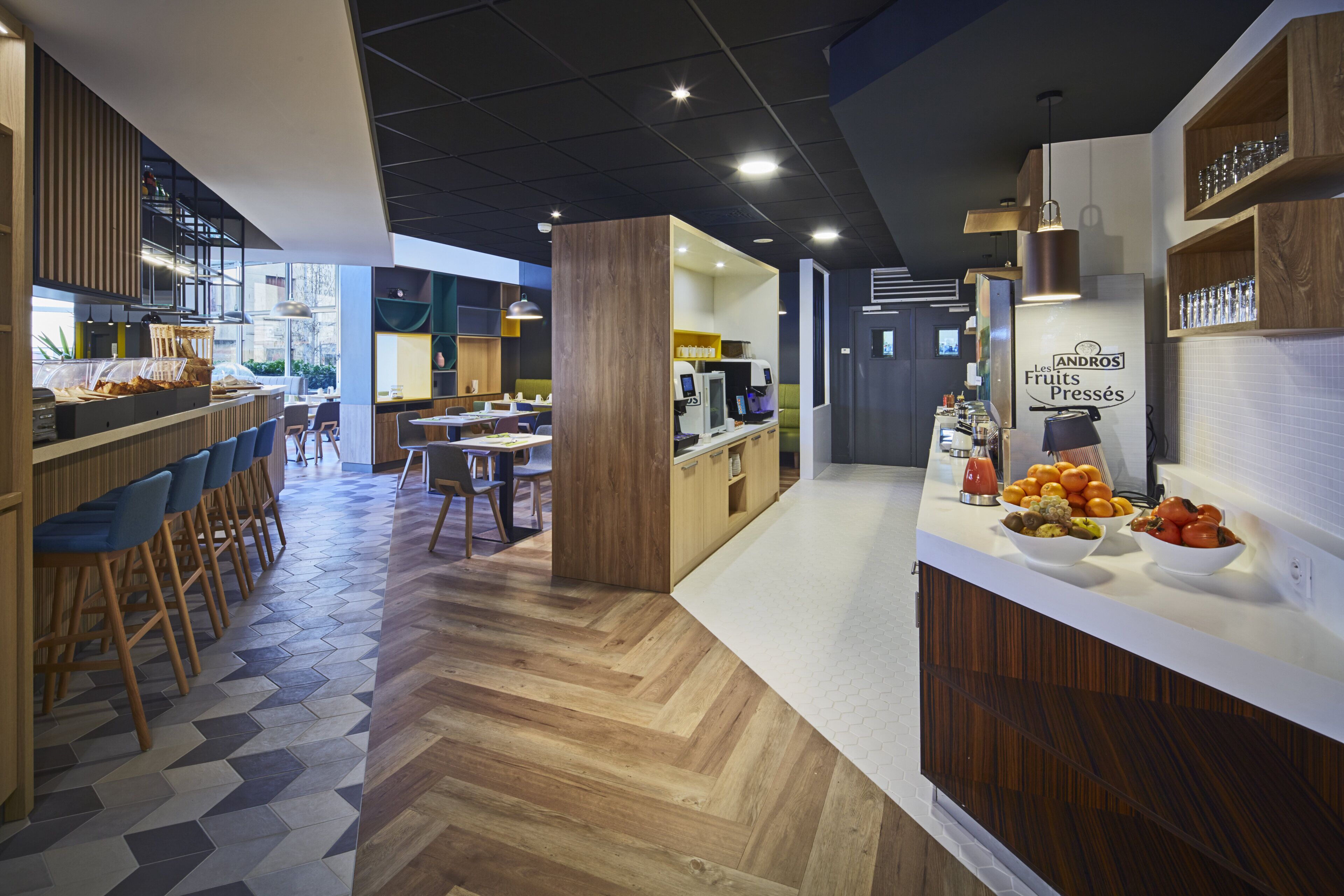 daily buffet breakfast (eur 17.00 per person)