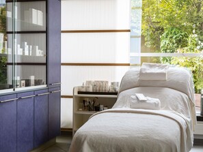 Couples treatment rooms, sauna, hot tub, steam room, Turkish bath - Pullman Stuttgart Fontana (Stuttgart)