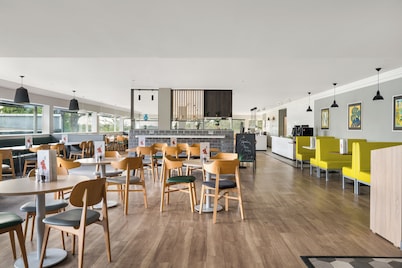 Holiday Inn Norwich by IHG