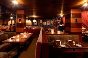 Restaurant - The Renwick (New York)