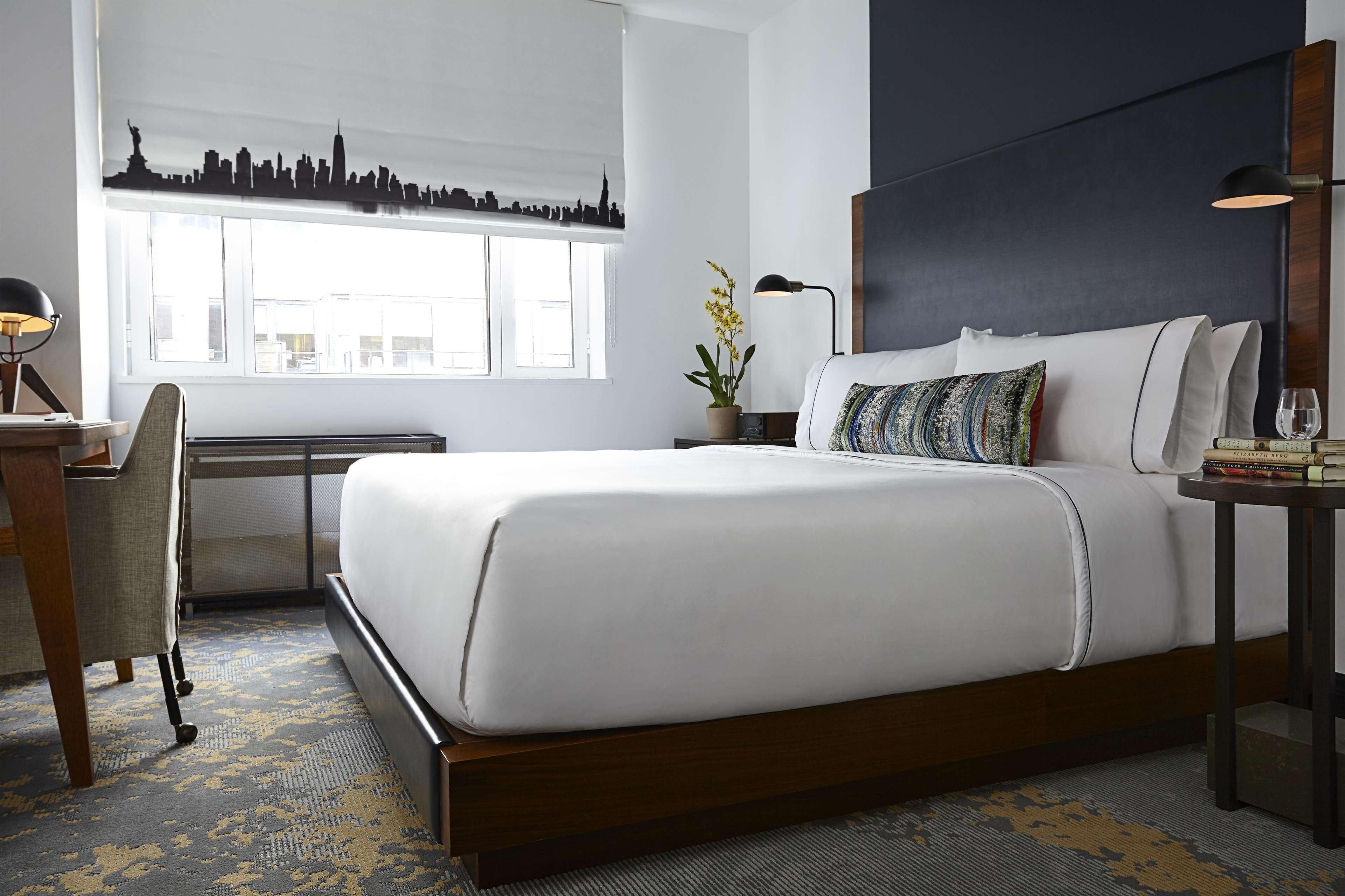 1 bedroom, premium bedding, in-room safe, desk