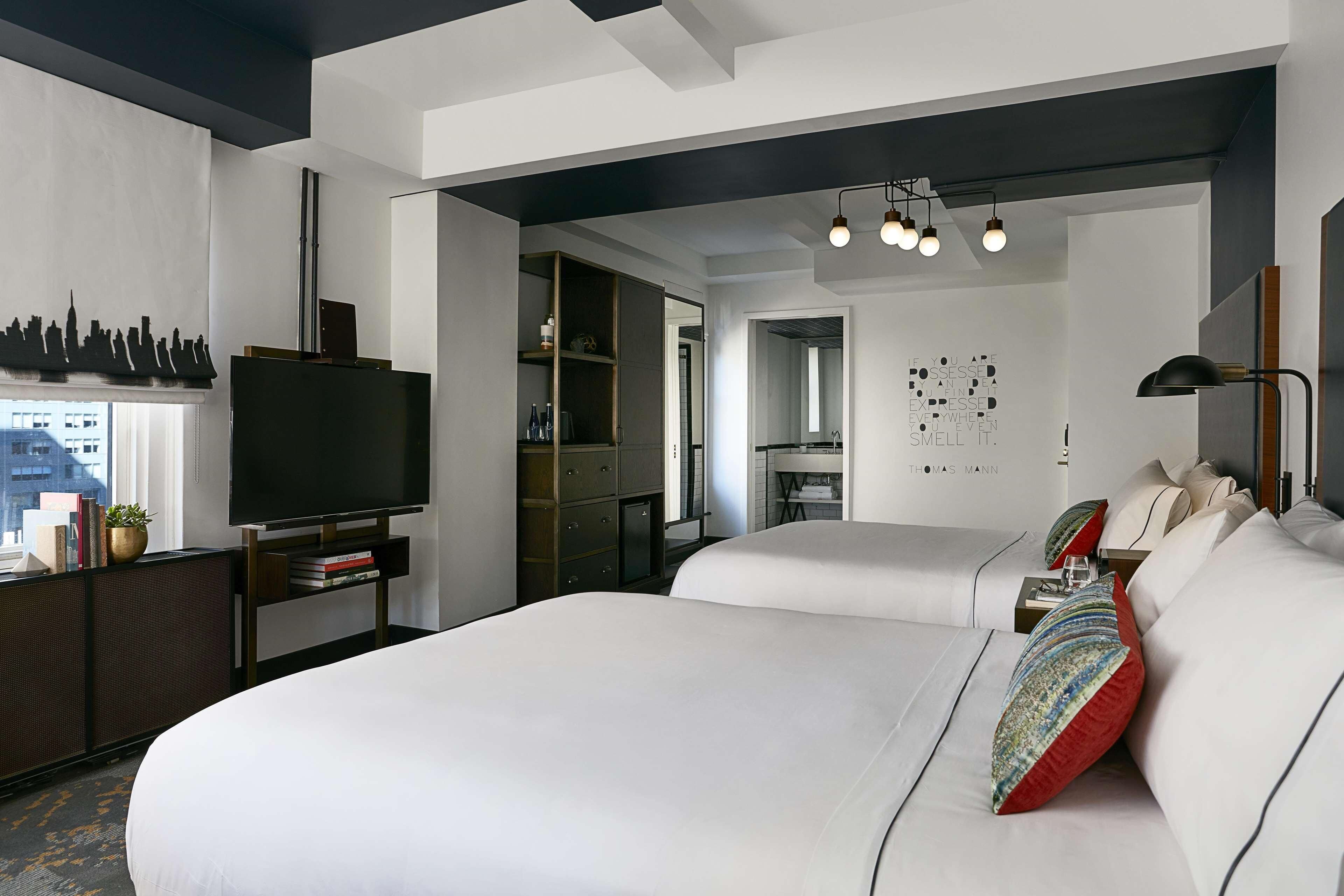 1 bedroom, premium bedding, in-room safe, desk