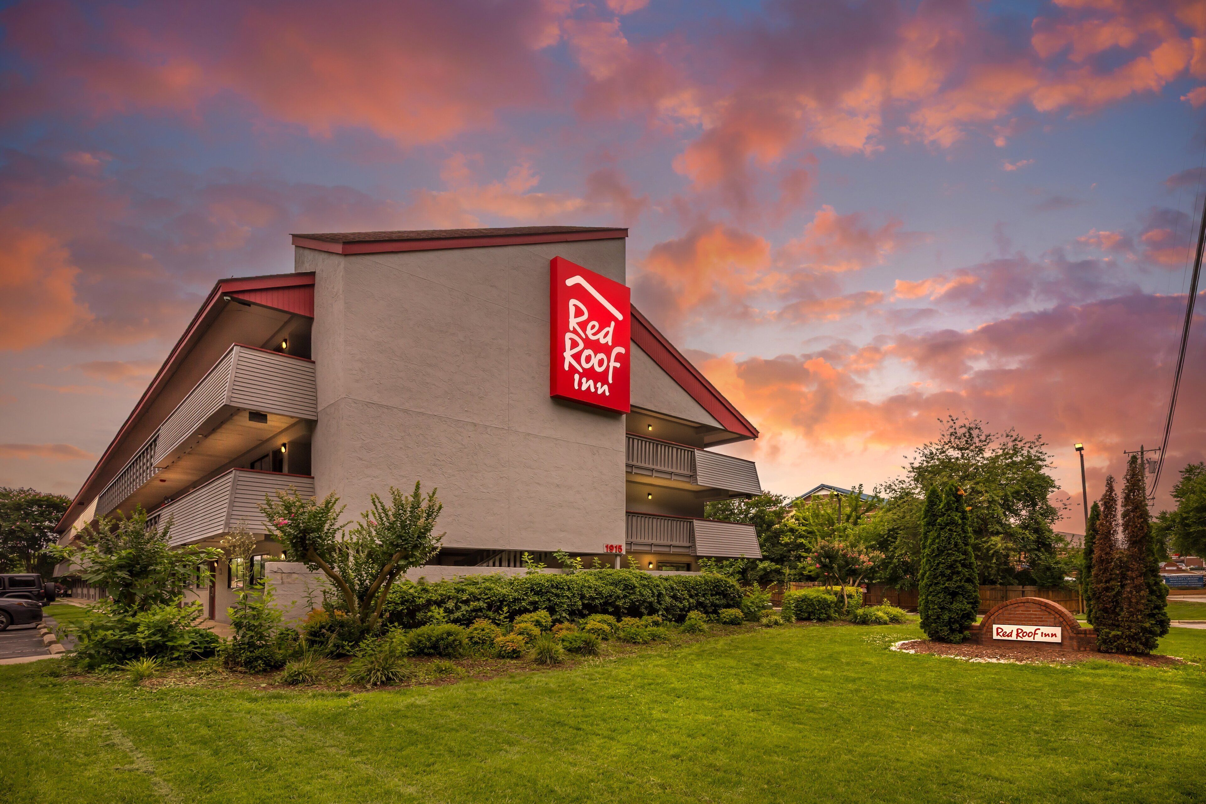 Fassade der Unterkunft – Abend/Nacht