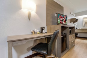 Standard Room, 2 Double Beds (Smoke Free) | 1 bedroom, down comforters, desk, laptop workspace