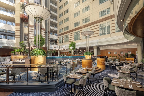 Breakfast, lunch and dinner served