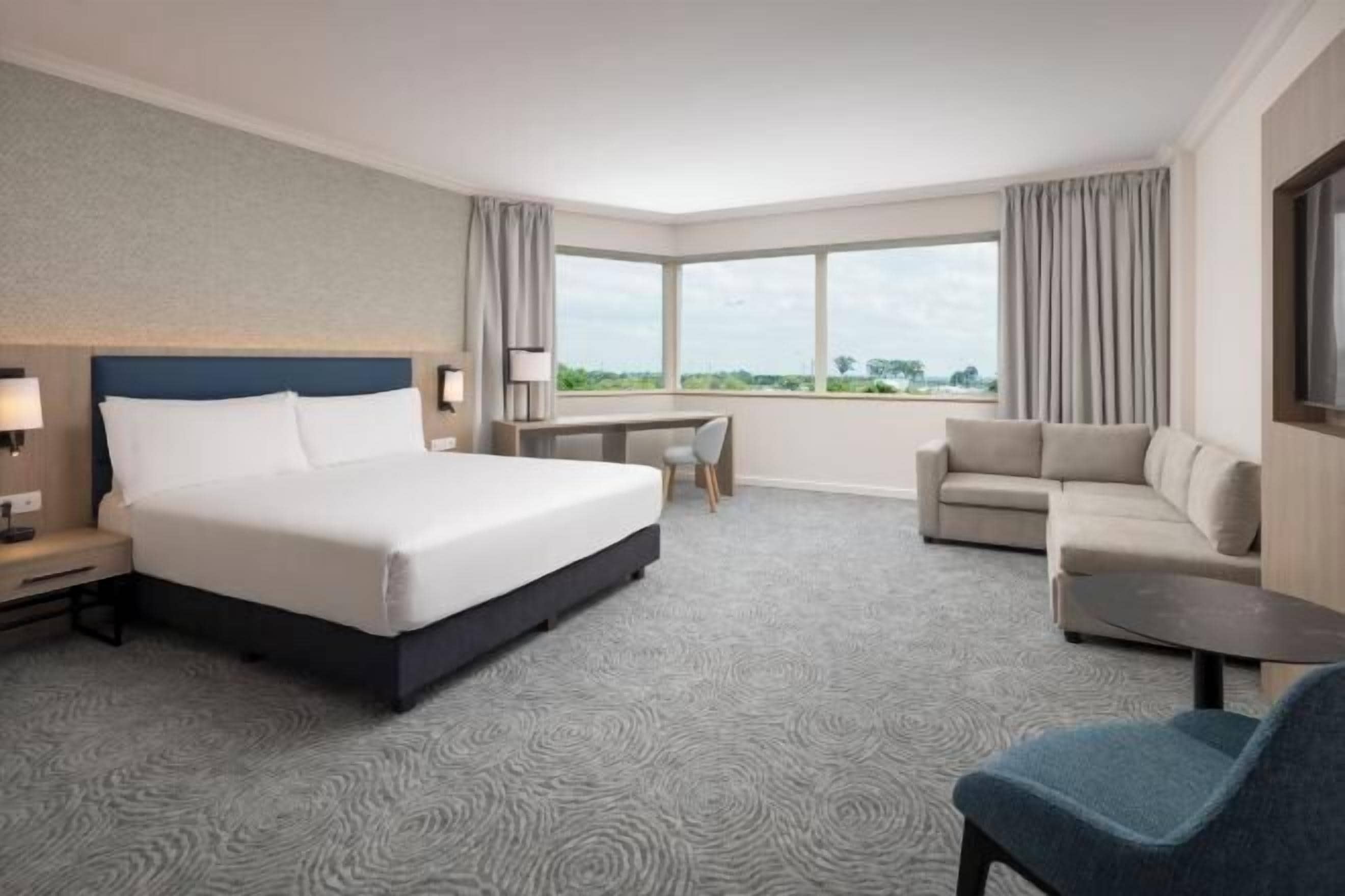 Ylelliset vuodevaatteet, tallelokero huoneessa