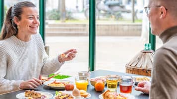 Daily buffet breakfast (EUR 13.90 per person)