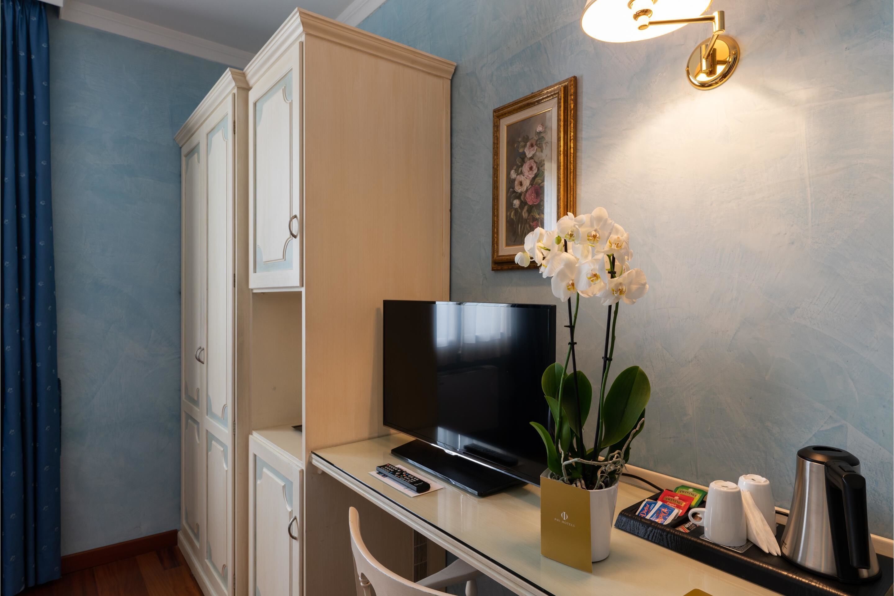 1 bedroom, minibar, in-room safe, desk