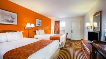 Habitación estándar, 2 camas Queen size | Escritorio, tabla de planchar con plancha y cunas gratuitas