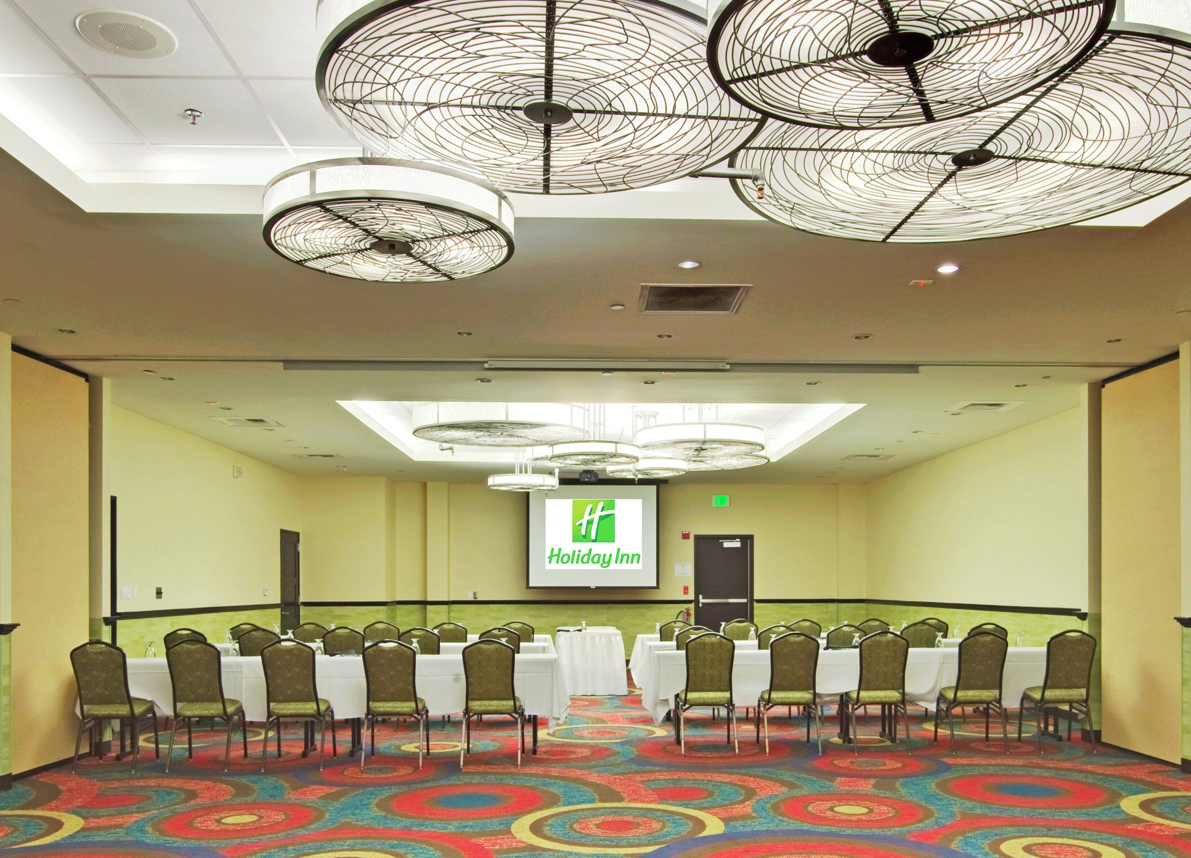 Photo - Holiday Inn Hotel & Suites Anaheim by IHG
