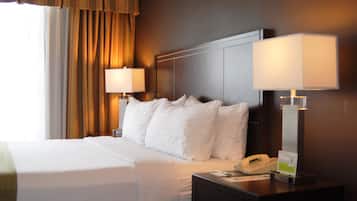 1 bedroom, in-room safe, desk, iron/ironing board
