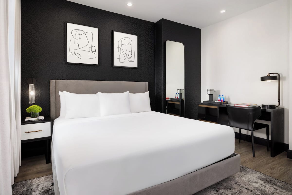 Loft, Terrace | Premium bedding, down duvets, pillow-top beds, in-room safe