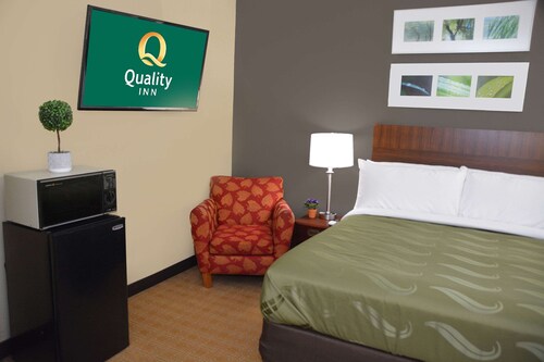 Quality Inn And Suites Dublin
