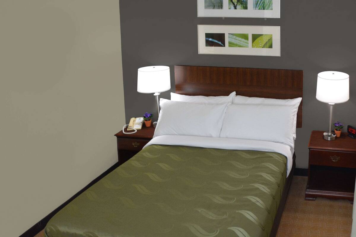 Room, 2 Queen Beds