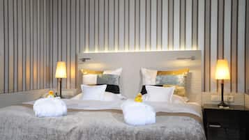 Premium bedding, minibar, in-room safe, desk