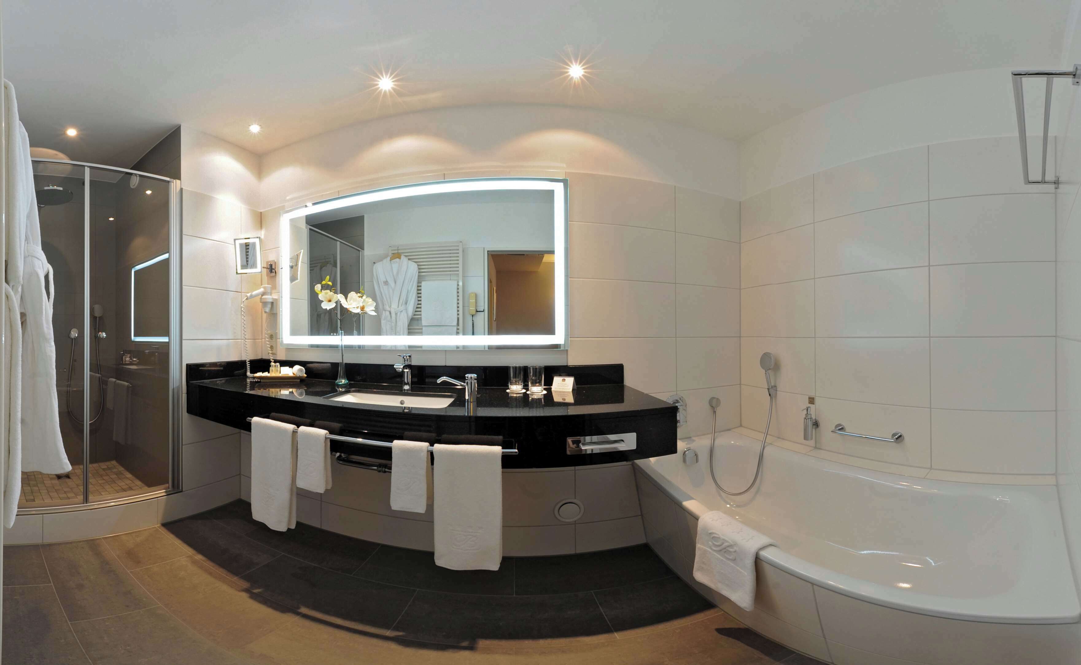 Photo - Best Western Premier Parkhotel Kronsberg