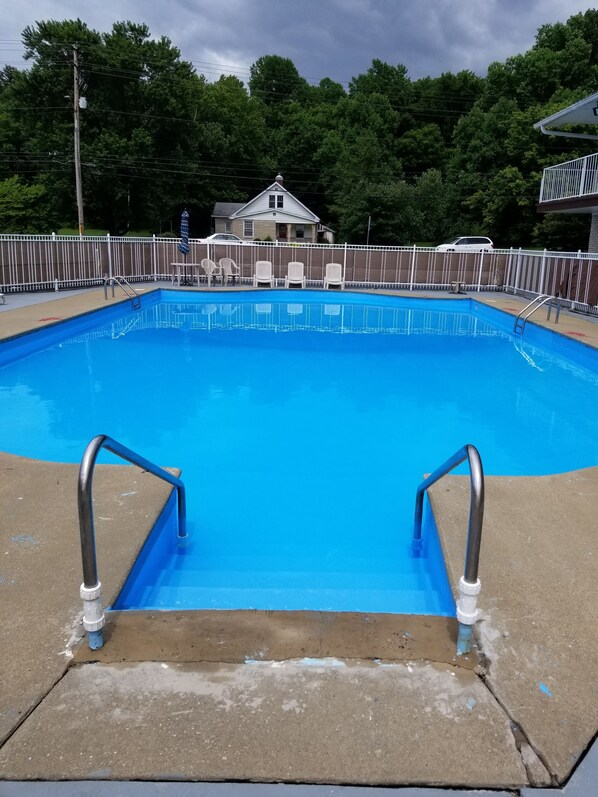 Seasonal outdoor pool