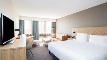 Ropa de cama de alta calidad y escritorio