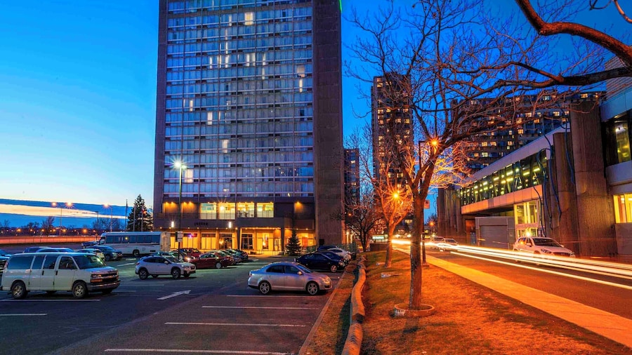 Sandman Hotel Montreal - Longueuil