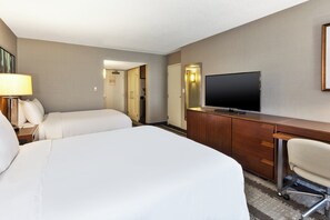 Habitación Premium, 2 camas de matrimonio | Ropa de cama de alta calidad y colchones con acolchado adicional