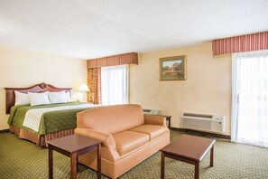 In-room safe, desk, laptop workspace, iron/ironing board - Days Inn & Suites by Wyndham Sutton Flatwoods (Sutton)