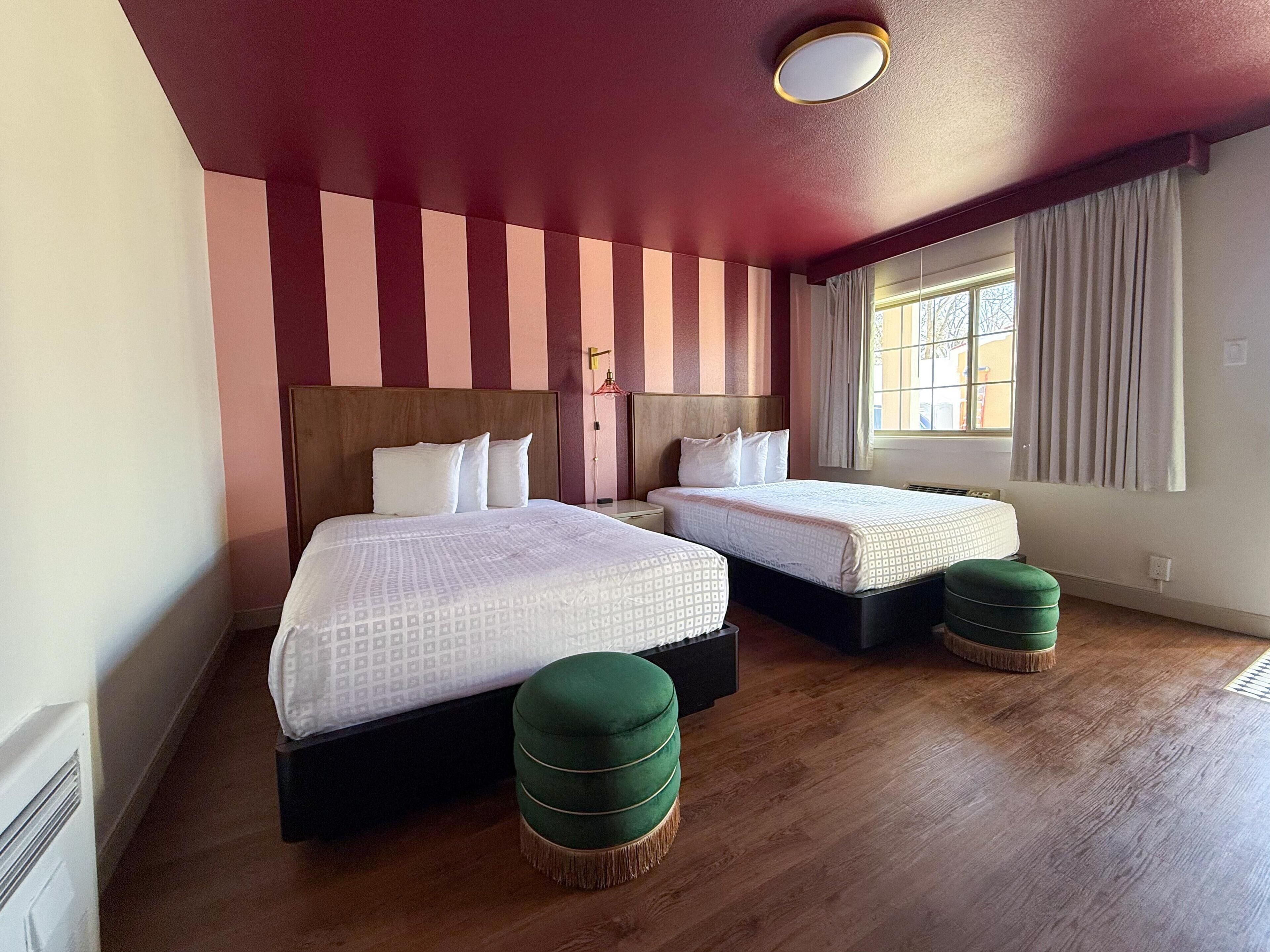 In-room safe, desk, iron/ironing board, free WiFi