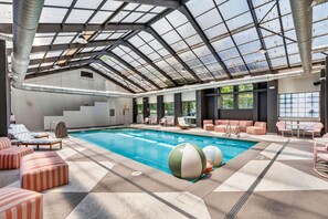 Piscine couverte