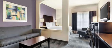 Suite, 1 Queen-Bett, Nichtraucher, Kühlschrank und Mikrowelle (with Sofabed)