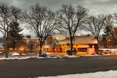 Holiday Inn Express Poughkeepsie by IHG